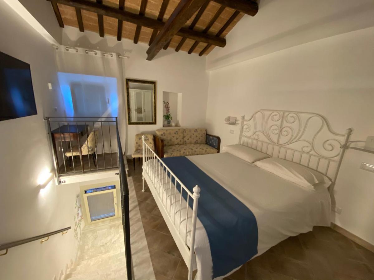 Red House Accomodation Potenza Picena Exterior foto